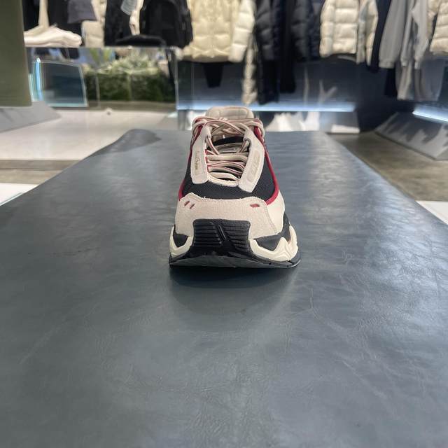 China Li Ning Ri Jin Dou Jin wear-resistant comfortable casual shoes