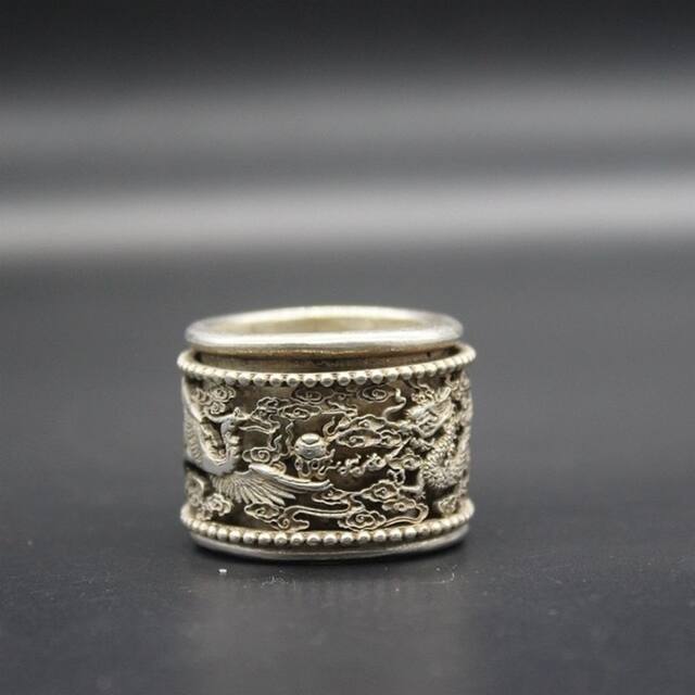 Antique miscellaneous collection antique dragon and phoenix ring ring can rotate the ring special price