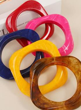 新款acrylic resin 彩色irregular 窄边bracelet fashion 设计ret
