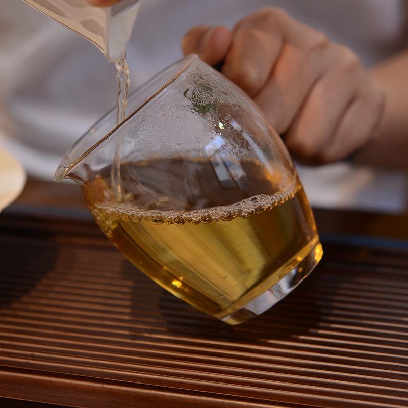 百里遥普洱茶 2019春茶 易武古六大蛮砖古树生茶七子饼 150克/饼