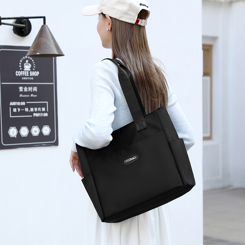 秋冬新款防水耐磨时尚休闲大容量多功能女士单肩托特包书包大学生 - 图2