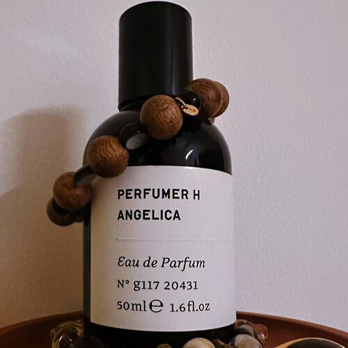 Perfumer h香水英国Rose withInsect玫瑰与昆虫蒲公英烟草试香 - 图3