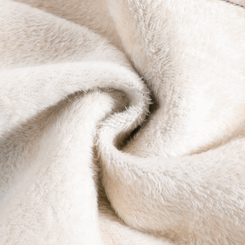  铂倩服饰牛仔裤