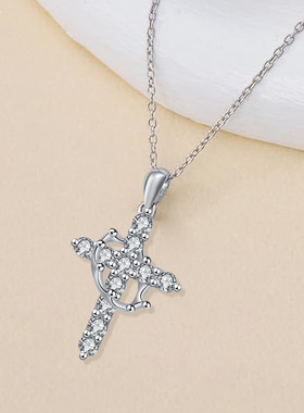 热销轻奢时尚女式十字架项链