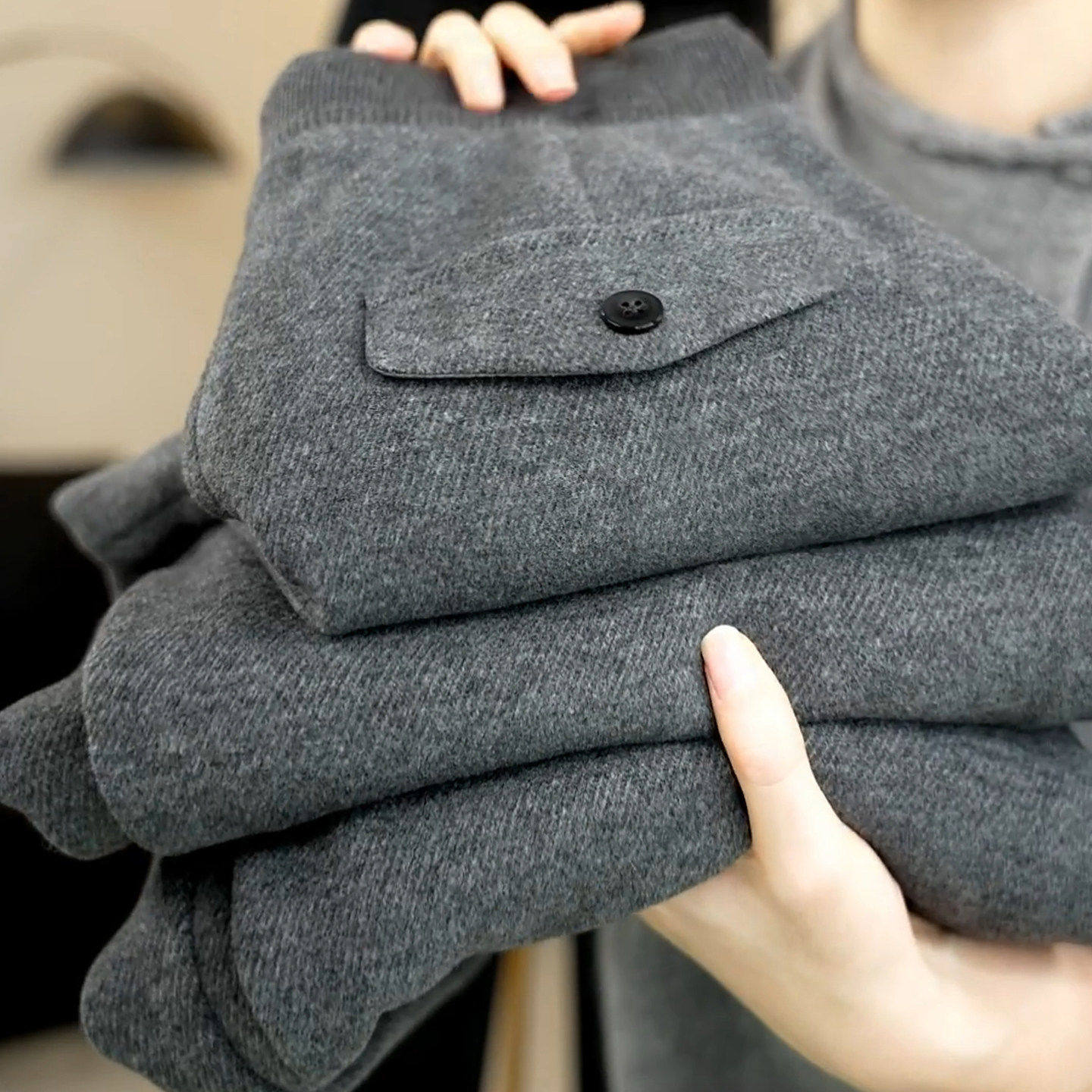 拉夏贝尔加绒羊毛休闲裤女2025冬季新款高腰显瘦宽松直筒阔腿裤子,淘宝优惠券,粉丝福利购,淘宝优惠卷