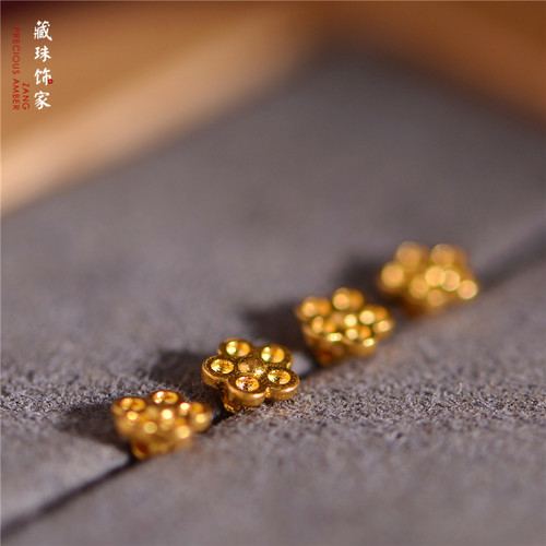 藏珠饰家 足金錾刻古法黄金 梅花小配饰 手链吊坠高端配饰diy - 图0