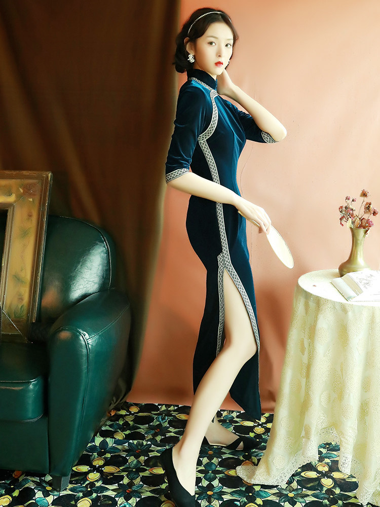 丝绒旗袍年轻款少女改良版连衣裙 阑桂羽旗袍