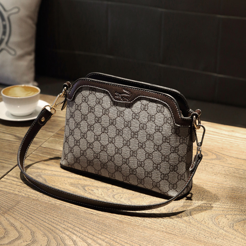 中年妈妈包婆婆2020新款女士单肩包 卡帝乐鳄鱼欧鹏女士包袋