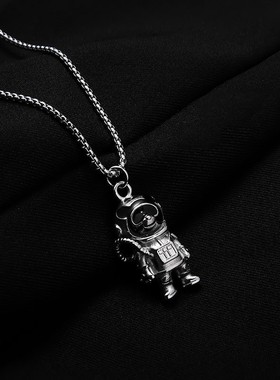 太空熊项链男士潮牌百搭嘻哈风长款毛衣链时尚个性黑色小熊吊坠