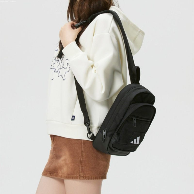 Adidas阿迪达斯男包女包2026春季新款SLING BAG单肩包KE7432,淘宝优惠券,粉丝福利购,淘宝优惠卷