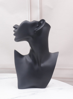 北欧轻奢树脂黑白色客厅玄关人物雕塑摆件创意现代酒柜电视柜摆件