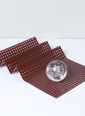 现代简约红色铁艺折叠镂空网屏风摆件样板房售楼处书柜体软装饰品