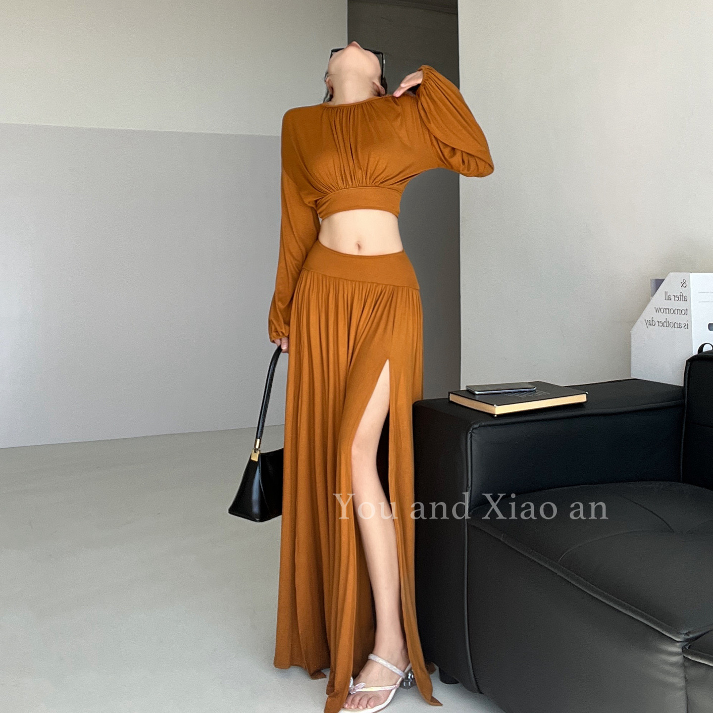 南韩财阀~显白孔雀蓝蝙蝠袖上衣垂感高开叉半身长裙高质感套装女,淘宝优惠券,粉丝福利购,淘宝优惠卷