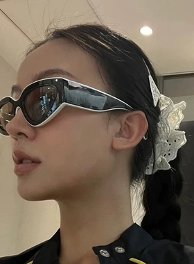 2025新款复古熊猫黑白色时髦墨镜女潮方圆脸高级感防紫外线太阳镜