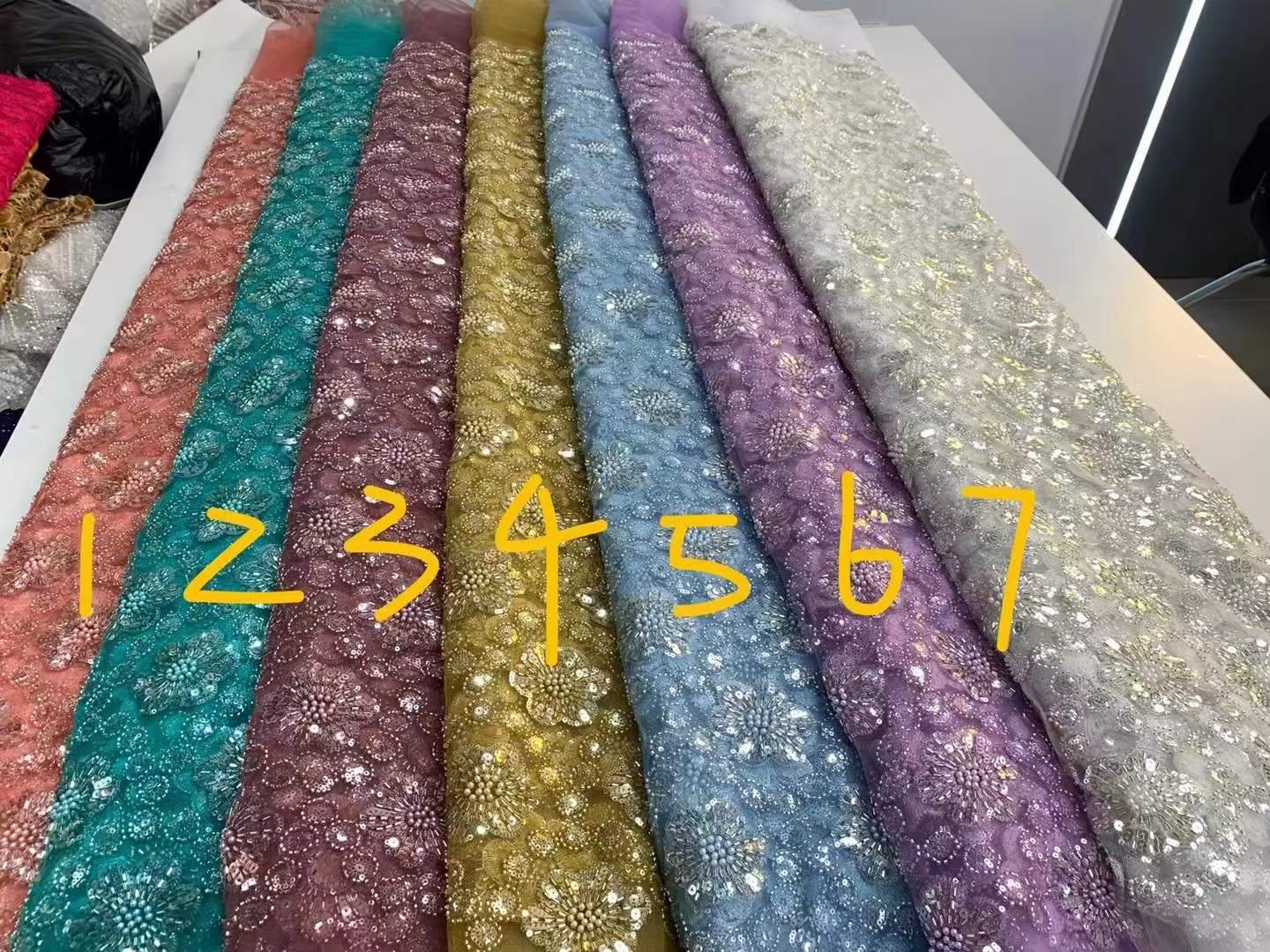 亮片薄纱礼服绣花布料 Bead Lace Fabric网布珠管绣重工刺绣面料 - 图3