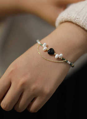 爱心珍珠手链女2024年新款小众设计高级感复古手串项链套装配饰