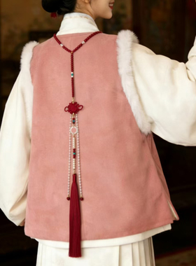 朱红刺绣鱼锦鲤马面裙配饰