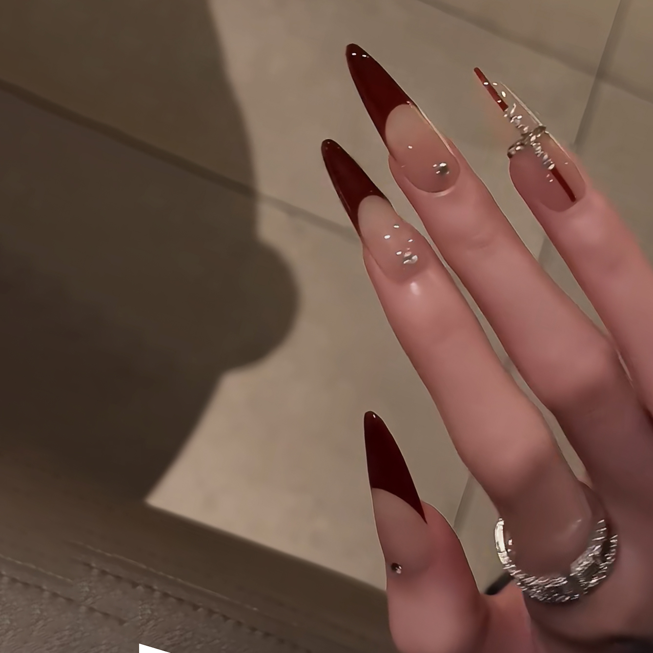 新款手工定制穿戴美甲长款红色猫眼烟花显白假指甲高级感成品甲片 - 图0