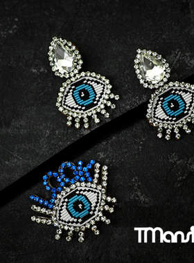 独立设计秀场时髦精风眼睛项圈