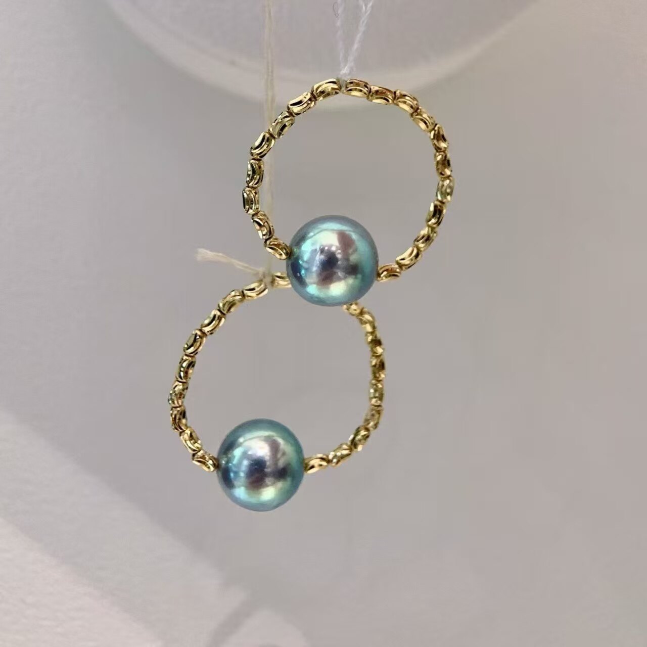 Hong Kong Jewelry Show Live Broadcast Natural Seawater 8-9mm True Multicolor Akoya Pearl Stretch Ring