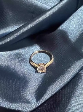 Desigual锆石戒指女镀金结婚仿真克拉钻戒高级感莫桑石人工莫桑钻