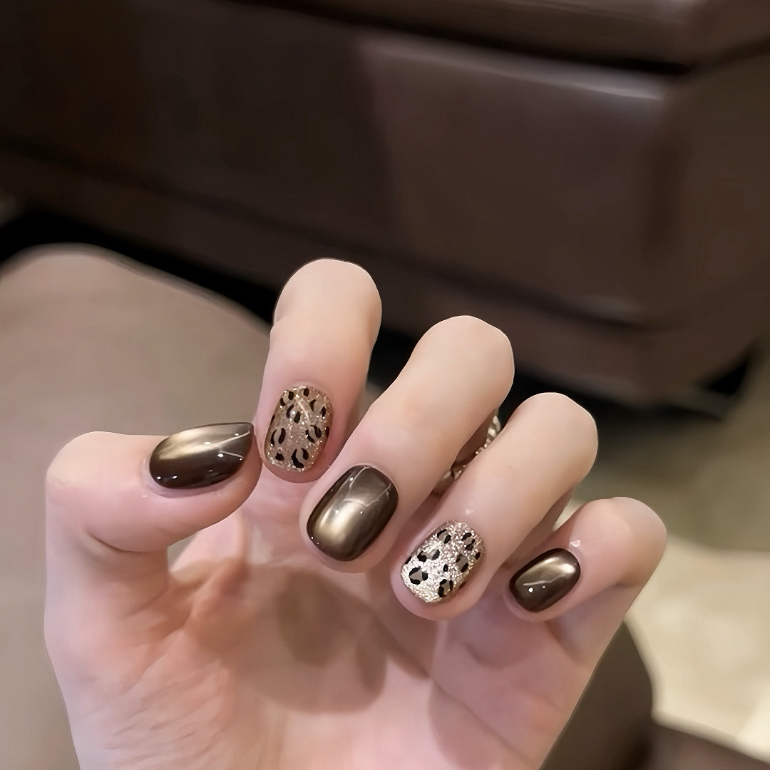 纯手工琥珀棕巧克力豹纹猫眼美甲穿戴甲短甲秋冬2025显白高级感,淘宝优惠券,粉丝福利购,淘宝优惠卷