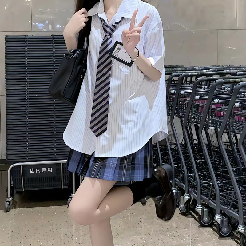 日系学院风条纹衬衫女学生短袖jk风制服套装校供衬衣领带校服上衣 - 图1