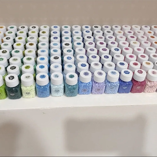 拼豆瓶装彩色颗粒1000粒通用配件手工制作无拼豆无标签塑料瓶空瓶 - 图1