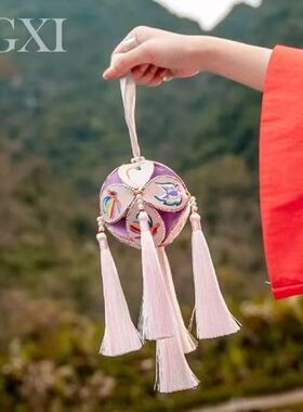 广西靖西壮锦绣蕴坊纯手工绣球