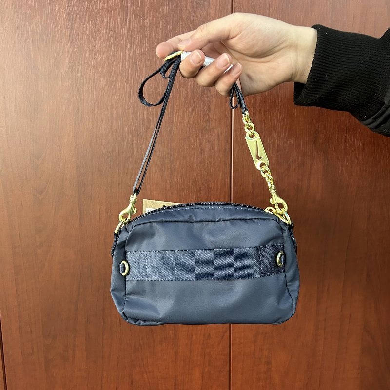 Nike耐克单肩包斜挎包2024夏季新款胸包金属链条包随身包女运动包,淘宝优惠券,粉丝福利购,淘宝优惠卷