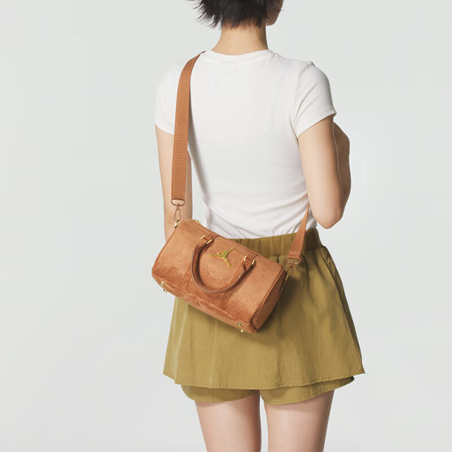 ກະເປົ໋າ crossbody ບ່າຂອງແທ້ຂອງ Jordan ຂອງຜູ້ຊາຍແລະແມ່ຍິງຢ່າງເປັນທາງການ