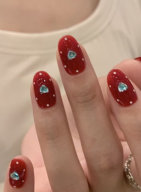 手工穿戴甲爱心波点短款显白美甲