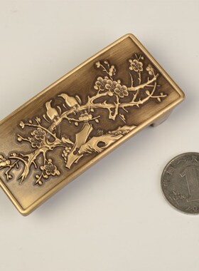 女士细皮带雕花扣头高端时尚大气