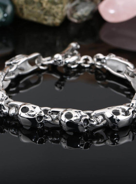 韩版时尚特色手链新款个性骷髅头钛钢饰品男士首饰现货