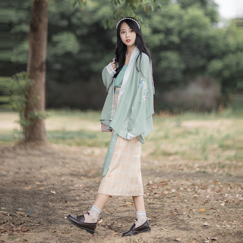 亮恰原创【栀夏】宋制汉服袖旋裙飞机 亮恰汉服