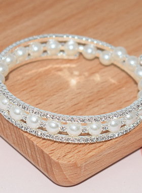 水钻仿珍珠多层缠绕手链女2025年新款满钻小众高级感开口手镯女生