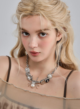 CIYAVENI原创设计蜘蛛纽扣锁骨链