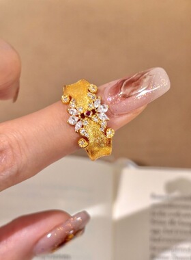 中古拉丝工艺镶嵌锆石花边戒指