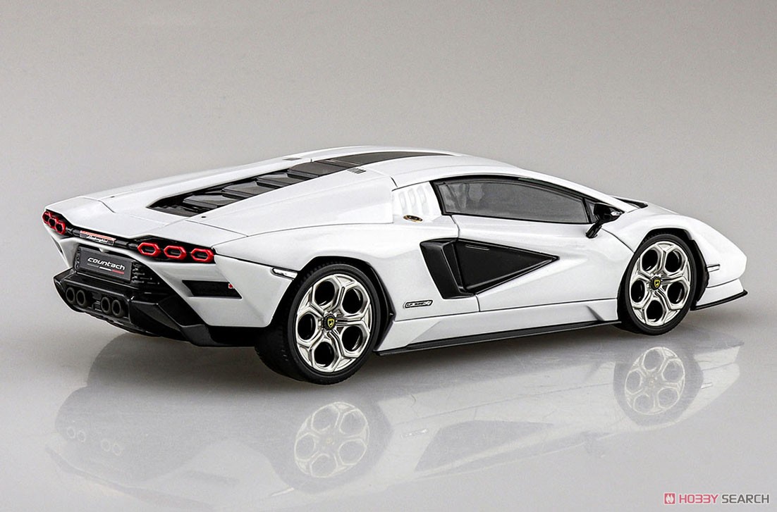 青岛社1/32 SNAP KIT系列兰博基尼 Countach LPI 800-4 白色 现货