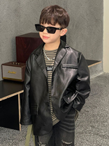 Boys leather clothes 2023 autumn childrens harbor wind retro PU leather suit jacket baby boomer cool black jacket Korean version