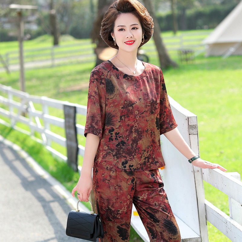 夏装运动两件套装休闲洋气母亲节 雪中花女装中老年女装