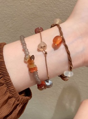 新中式复古叠戴木质纽扣串珠手链编织轻奢小众中国风秋冬双层