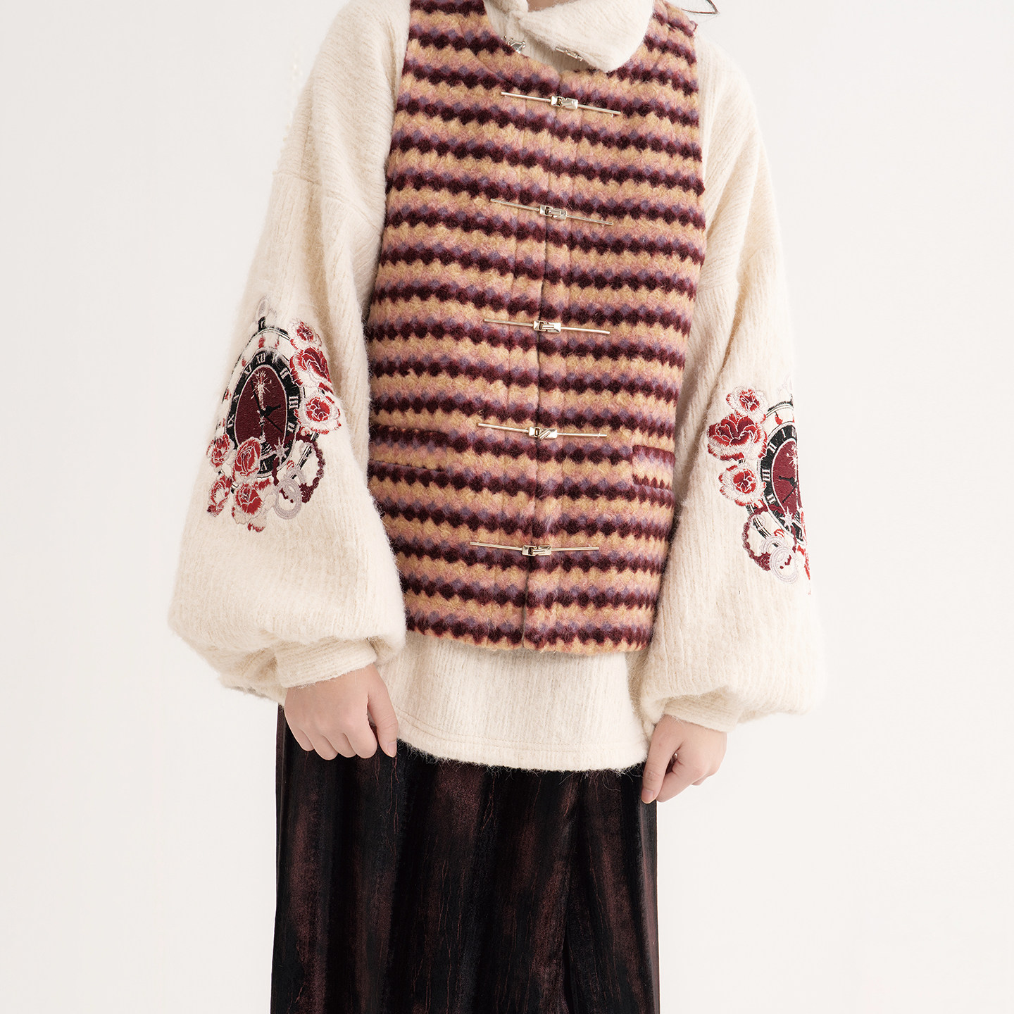 芷蘅间 烬霜 汉服秋冬保暖国风圆领毛呢短袄仿唐圆领衫日常通勤,淘宝优惠券,粉丝福利购,淘宝优惠卷