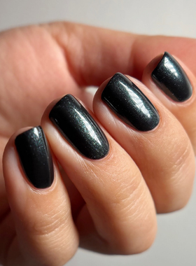 ESSIE390黑钻石细闪免烤指甲油