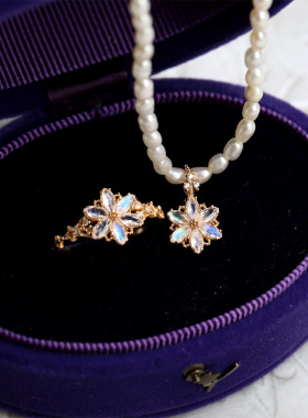 日系轻奢珠宝 圣诞雪花925银戒指 天然蓝月光坦桑石 简约百搭戒指