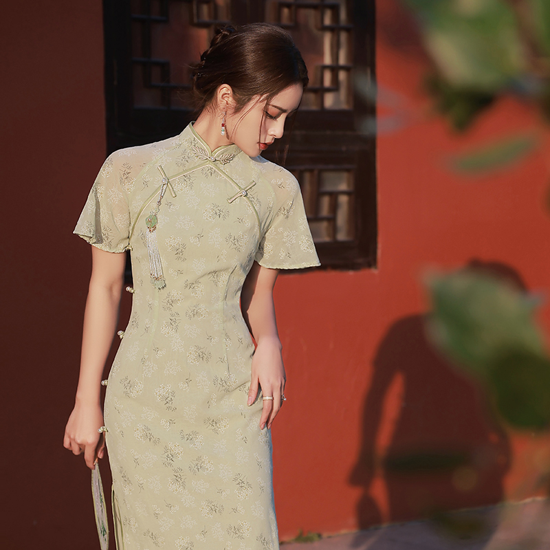 年轻款旗袍夏款少女改良版绿色2023年新款民国风老上海小个子复古