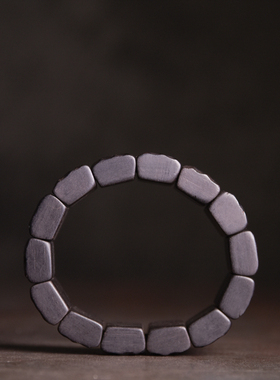 曲尾花品牌原创手链粗犷火山岩