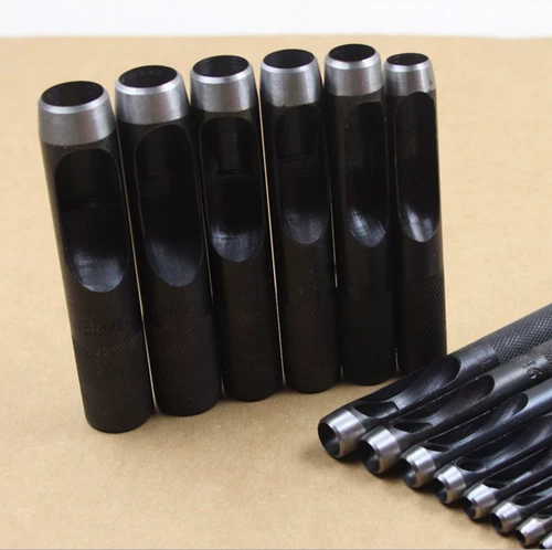 Ремень, дырокол, коробка