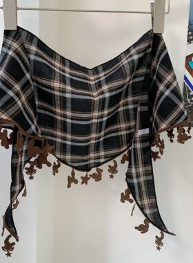 格子系列三角丝巾女挂坠叠穿外穿屁帘裤裙半身裙护颈围脖子薄围巾