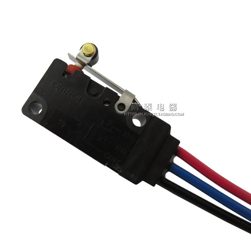 OMRON欧姆龙 带线防水微动开关D2VW-5L2A-1M密封型行程限位带短轮 - 图1